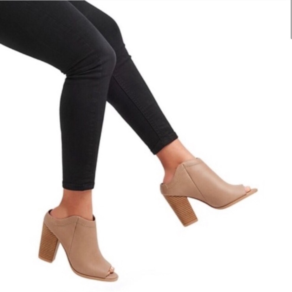 DV by Dolce Vita Mikah Heeled Mules